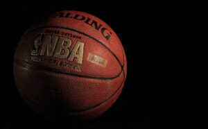 Coinbase rozpoczyna wieloletnią współpracę z NBA